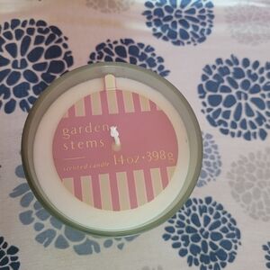 Garden Stems Scented Candle - White NWT